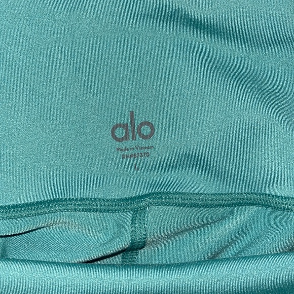 ALO High Waisted airlift leggings (size L. Color Aqua blue) - Picture 4 of 5
